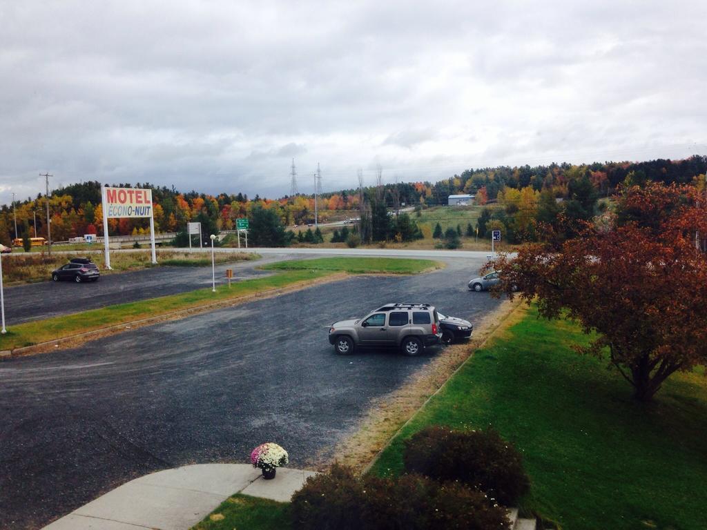 Motel Econonuit Sherbrooke Kültér fotó